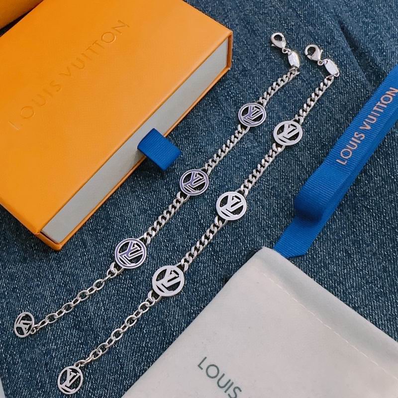 LV Bracelet 03lyr272